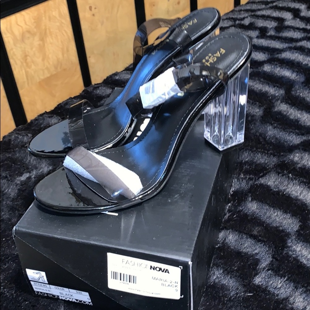 Brand New Transparent 👠